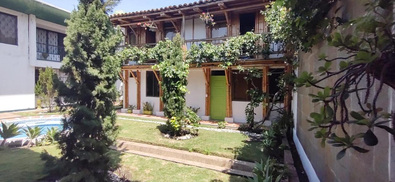 Casa Frasser Honda  Extérieur photo