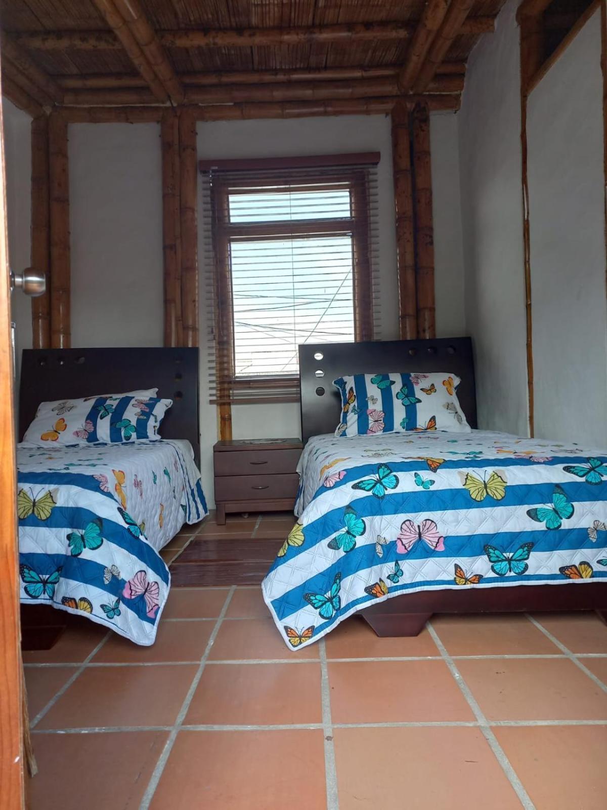 Casa Frasser Honda  Extérieur photo